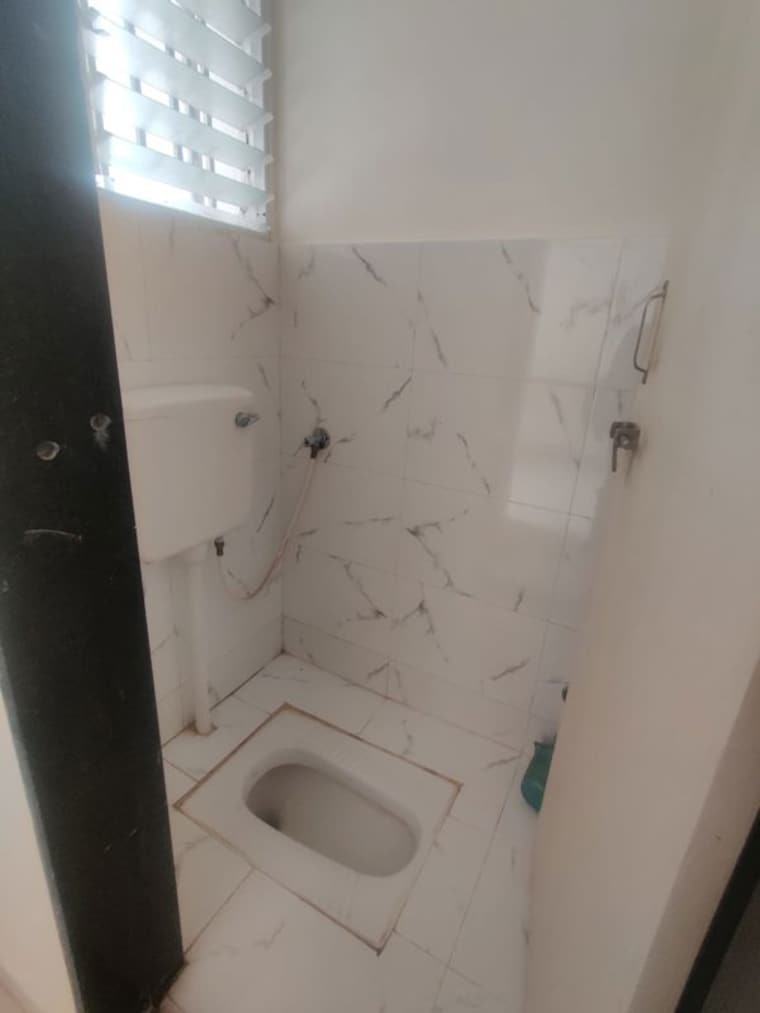 Bathroom, dk-aadrika 1 Bedroom 600 Sq.Ft. Apartment In Vadgaon Budruk Pune 10429545