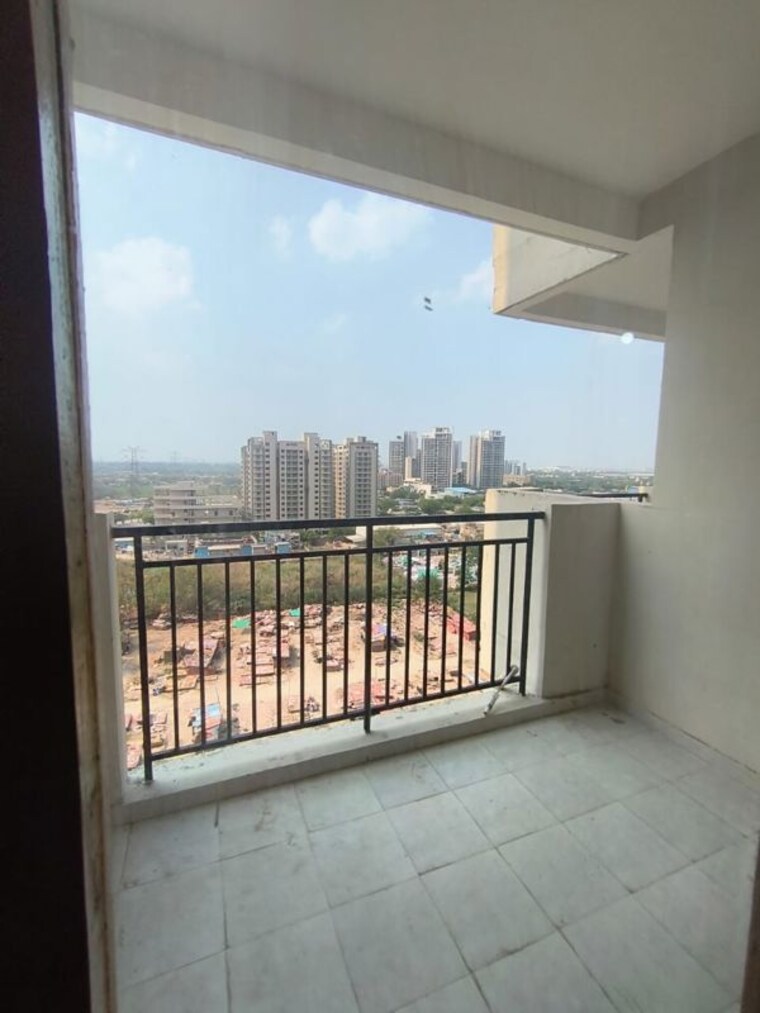 Balcony, experion-windchants 3 Bedroom 6465 Sq.Ft. Apartment In Sector 112 Gurgaon 10429610