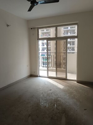 Room in 3 BHK Apartment at Nirala Aspire, Sector 16 Greater Noida – for Rent