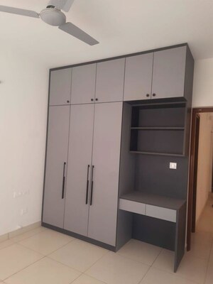 Room in 2 BHK Apartment at Prestige Finsbury Park Hyde, Bagaluru – for Rent