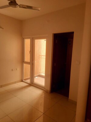 Room in 2 BHK Apartment at Prestige Finsbury Park Hyde, Bagaluru – for Rent