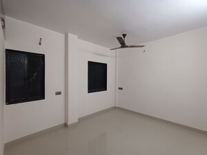 Room in 3 BHK Apartment at Tulja Bhavani CHS, Kopar Khairane – for Rent