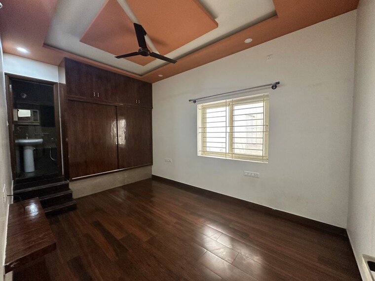 Room, basavanagudi 3 Bedroom 2400 Sq.Ft. Builder Floor In Basavanagudi Bangalore 10429657