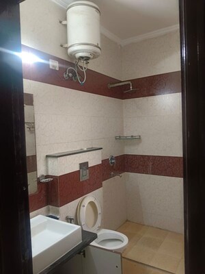 Kitchen in 3 BHK Builder Floor at Unitech Singleton Floors South City, Sector 50 – for Rent