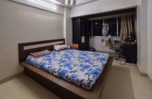 Bedroom in  Pg at Malad East – for Rent