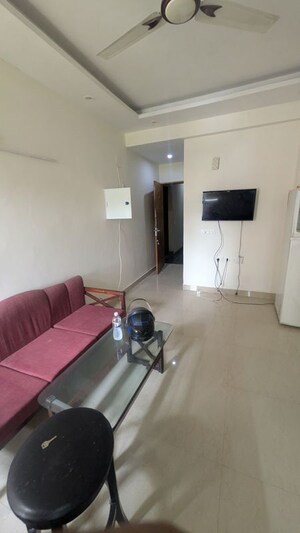 Team Area in 2 BHK Apartment at Shree Vardhman Mantra, Sector 67 – for Rent