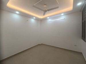 Room in 2 BHK Builder Floor at Panchsheel Vihar – for Sale