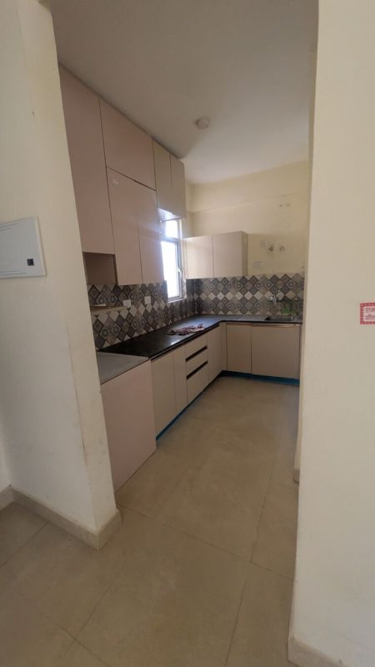 Kitchen, signature-global-park 3 Bedroom 1440 Sq.Ft. Apartment In Sohna Sector 36 Gurgaon 10429764