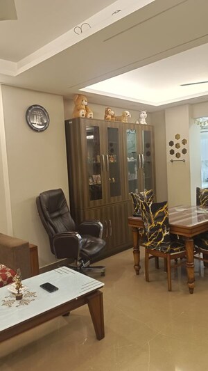 Living Room in 3 BHK Builder Floor at New Rajinder Nagar – for Sale
