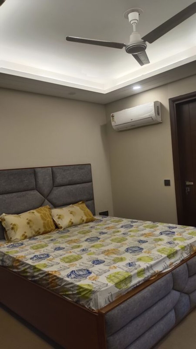 Bedroom, new rajinder nagar 3 Bedroom 1160 Sq.Ft. Builder Floor In New Rajinder Nagar Delhi 10429803