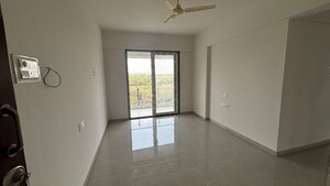 Room in 3 BHK Apartment at Aditya Complex, Pimple Nilakh – for Rent