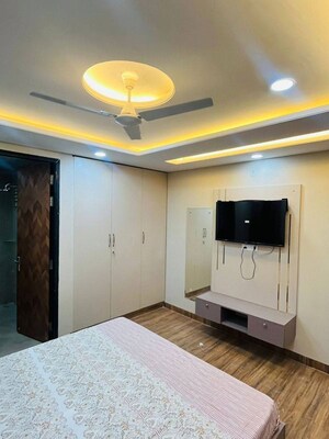 Bedroom in 1 BHK Builder Floor at Saket – for Rent
