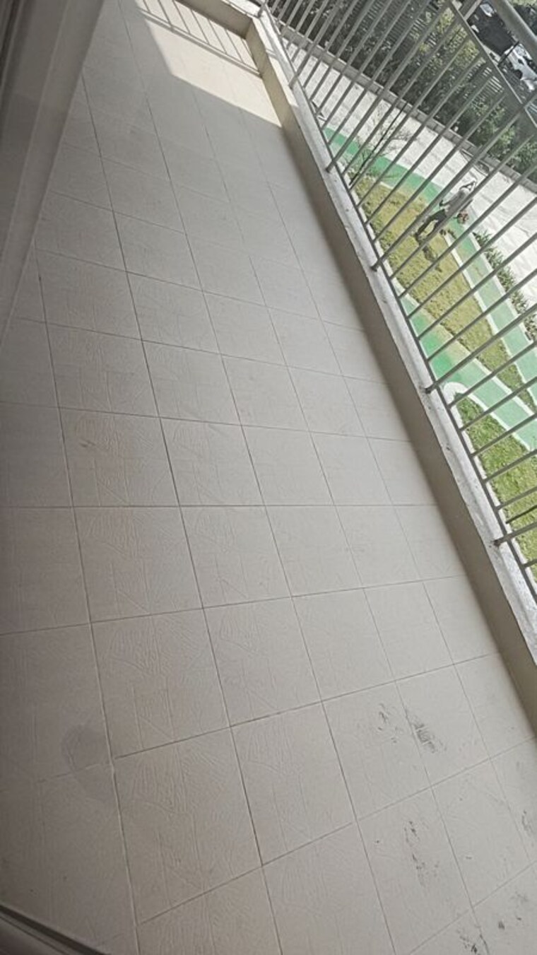 Balcony, klj-platinum-plus 3.5 Bedroom 1720 Sq.Ft. Apartment In Sector 77 Faridabad 10429827