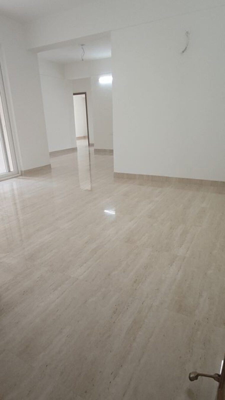 Room, klj-platinum-plus 3.5 Bedroom 1720 Sq.Ft. Apartment In Sector 77 Faridabad 10429827