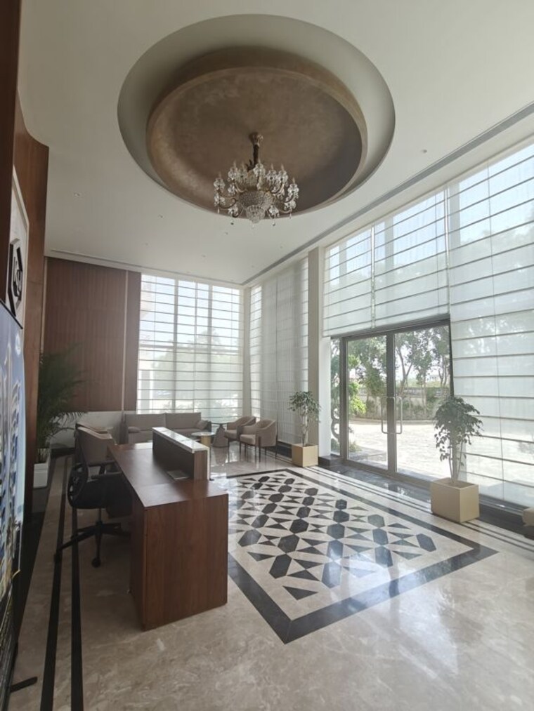 Team Area, klj-platinum-plus 3.5 Bedroom 1720 Sq.Ft. Apartment In Sector 77 Faridabad 10429827