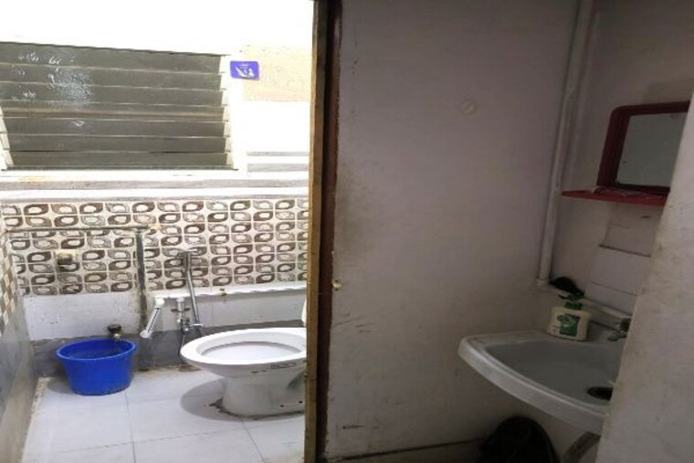 Bathroom, karan-park 1 Bedroom 595 Sq.Ft. Apartment In Wadgaon Sheri Pune 10429815