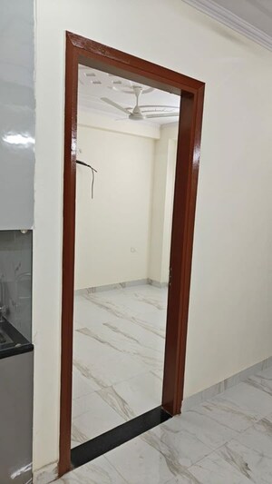 Room in 2 BHK Builder Floor at Chattarpur – for Rent