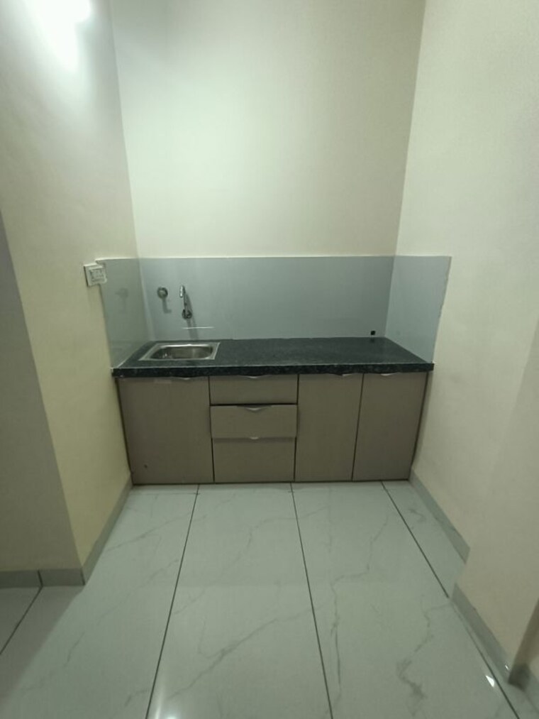 Kitchen, anurag nagar 1 RK 150 Sq.Ft. Builder Floor In Anurag Nagar Indore 10429847