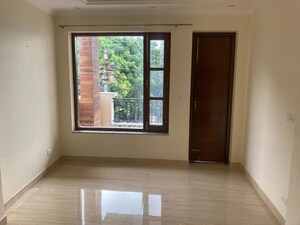 2 BHK Builder Floor For Rent in Aman Vihar
