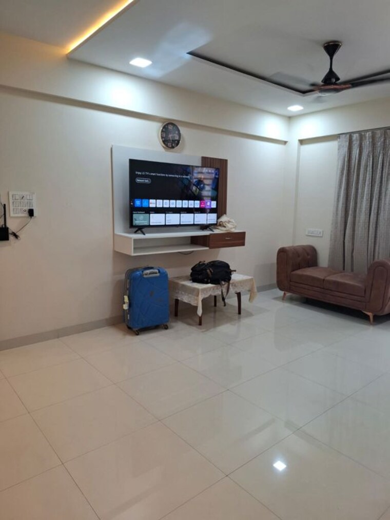 Living Room, greenovation-manas-green 2 Bedroom 1200 Sq.Ft. Apartment In Baner Pune 10429878