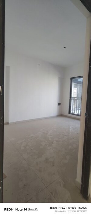 Room in 2 BHK Apartment at Gulmohar CHS Goregaon, Goregaon West – for Sale