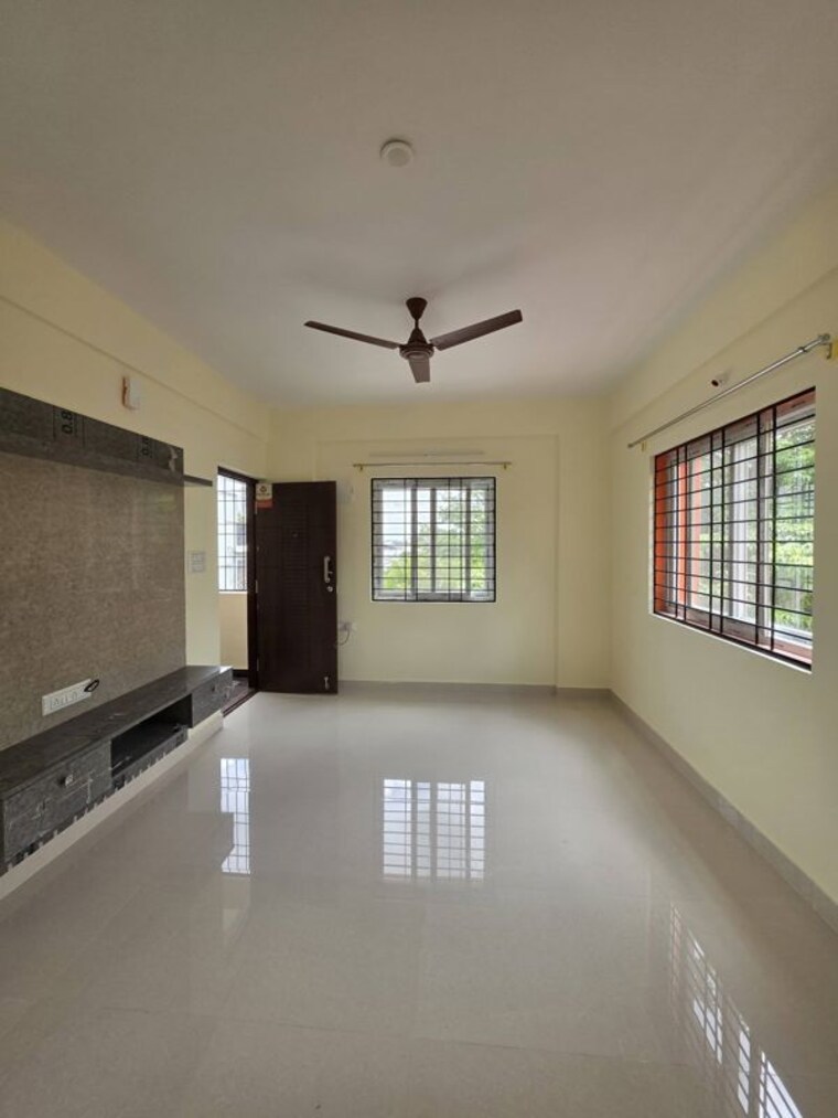 Room, hsr layout sector 2 2 Bedroom 1200 Sq.Ft. Independent House In Hsr Layout Sector 2 Bangalore 10429880