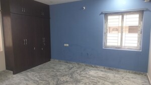 Room in 3 BHK Apartment at Jubilee Hills – for Rent