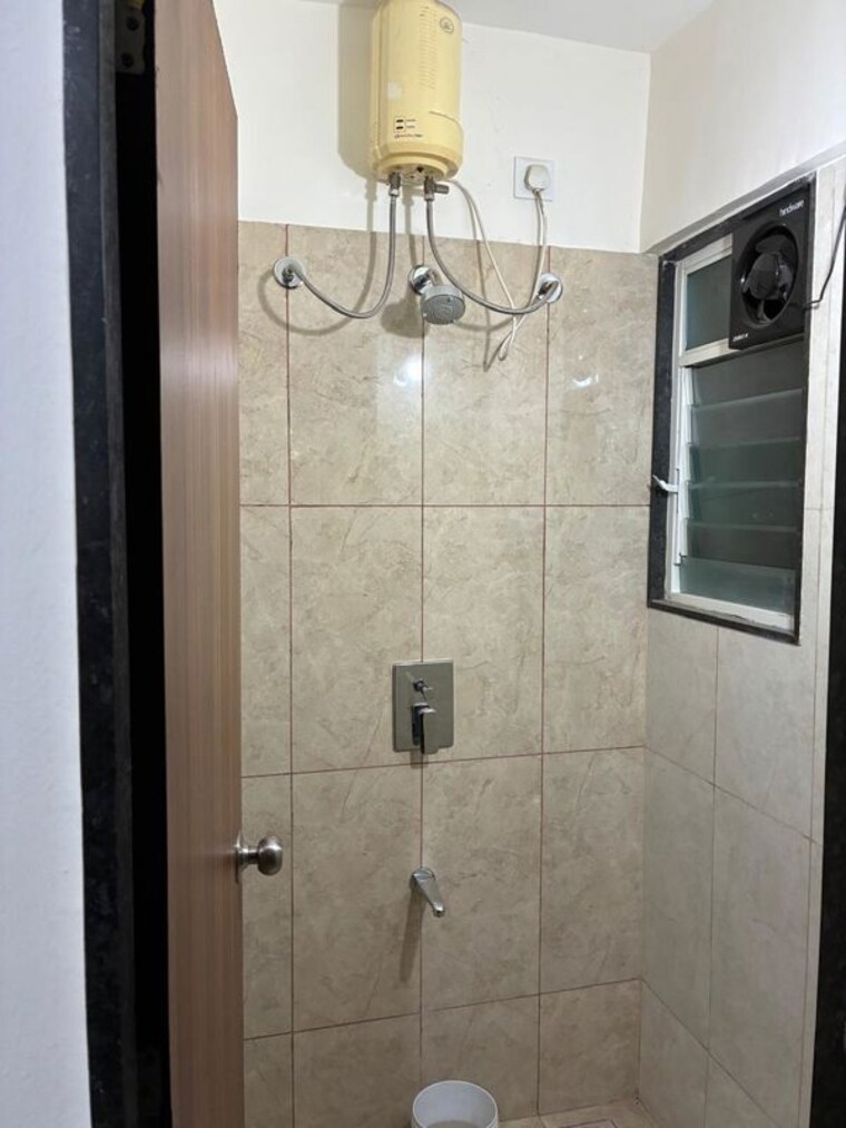 Bathroom, sneh-akshay-anantam 1 Bedroom 596 Sq.Ft. Apartment In Wakad Pune 10429909