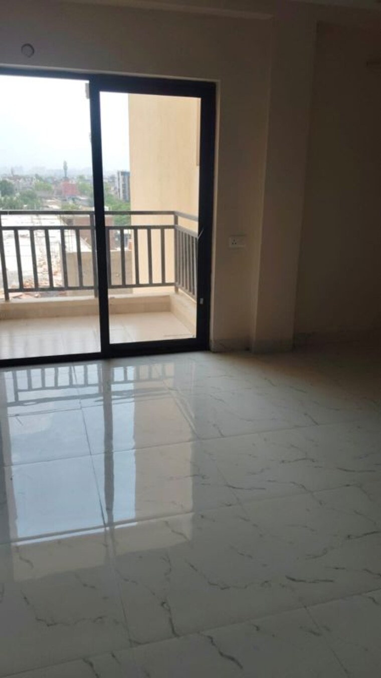 Room, the-golden-gate 2 Bedroom 728 Sq.Ft. Apartment In Mahurali Ghaziabad 10429921