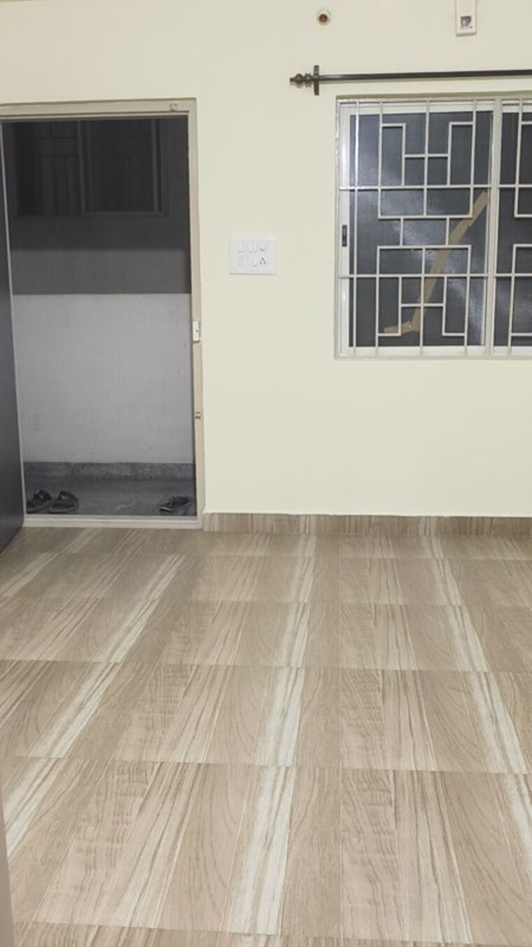 Hall, sds-palace 1 Bedroom 600 Sq.Ft. Apartment In Cv Raman Nagar Bangalore 10429923