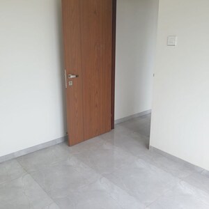 Room in 1 BHK Apartment at Prescon Midtown Bay, Mahim West – for Rent