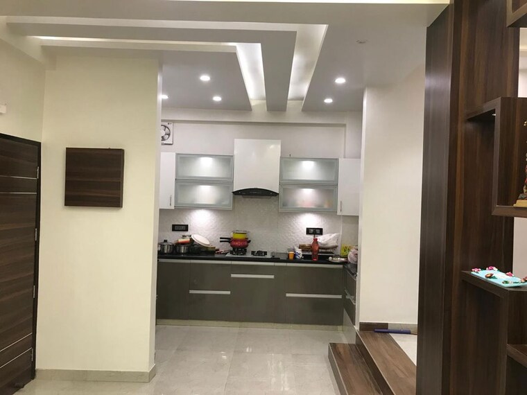 Kitchen, sushant lok iii 3 Bedroom 1750 Sq.Ft. Builder Floor In Sushant Lok Iii Gurgaon 10429925