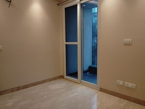 Room in 2 BHK Builder Floor at Jungpura Extension – for Rent