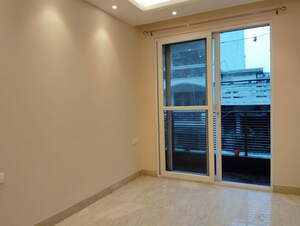 Room in 2 BHK Builder Floor at Jungpura Extension – for Rent
