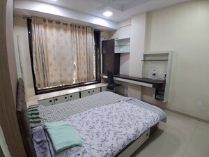 Bedroom in 2 BHK Apartment at Uma Sadan Chembur, Chembur – for Rent