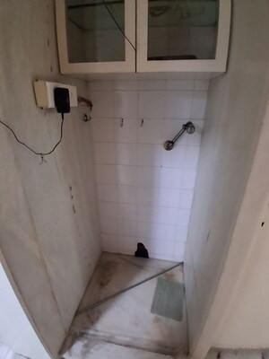 Bathroom in 2 BHK Apartment at Uma Sadan Chembur, Chembur – for Rent