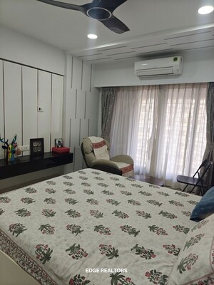 Bedroom in 2 BHK Apartment at Uma Sadan Chembur, Chembur – for Rent