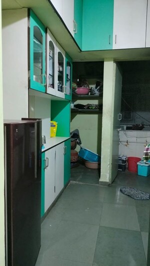Team Area in 2 BHK Apartment at Paldi – for Rent