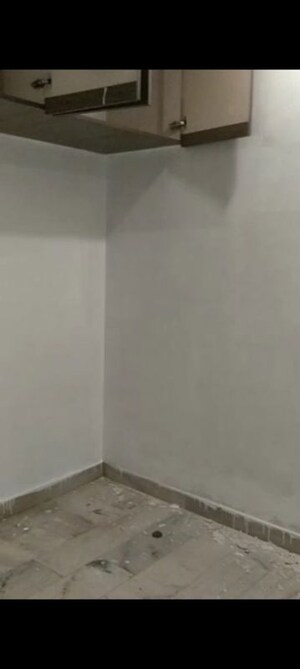 Furnished Amenities in 2 BHK Builder Floor at Mehrauli – for Sale