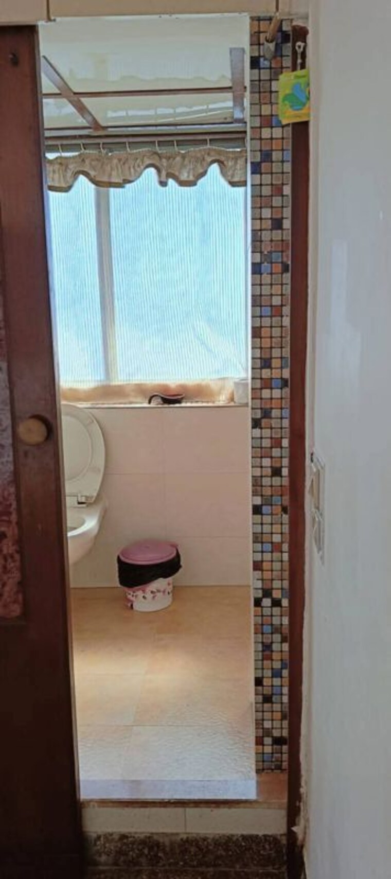 Bathroom, manish-lotus-chs 2 Bedroom 800 Sq.Ft. Apartment In Andheri West Mumbai 10429967