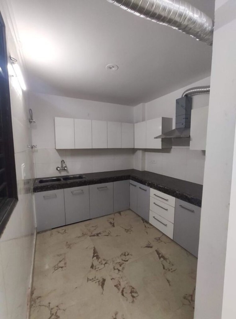 Kitchen, nangal dewat 3 Bedroom 1200 Sq.Ft. Apartment In Nangal Dewat Delhi 10429990
