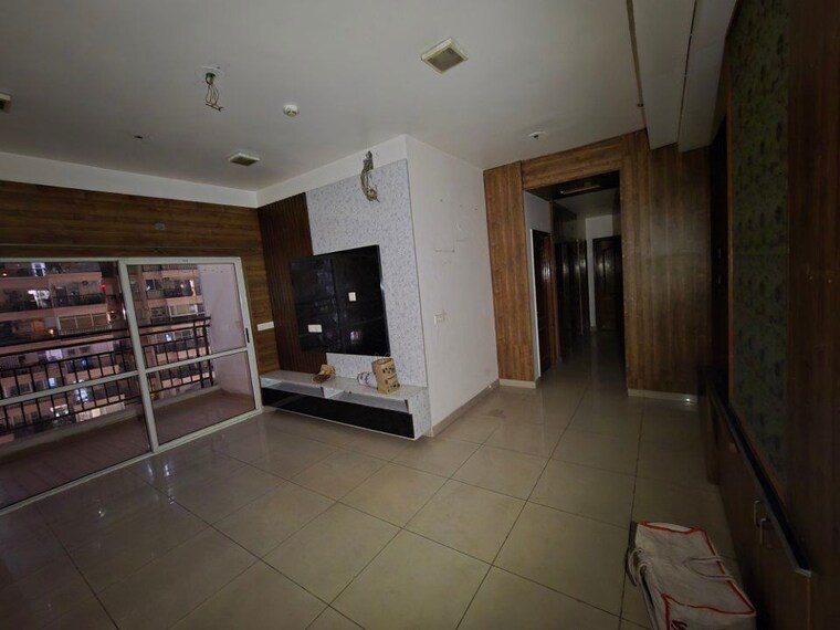 Living Room, landcraft-golf-links 3 Bedroom 1315 Sq.Ft. Apartment In Pandav Nagar Ghaziabad 9001504