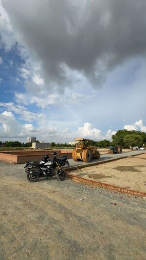   Plot at Ganpati Galaxy, Harahua – for Sale