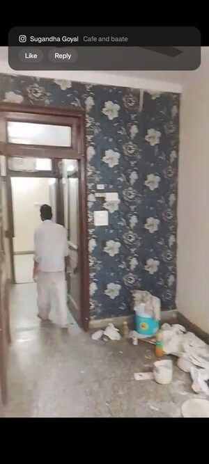 1 BHK Builder Floor For Rent in Rohini Sector 8