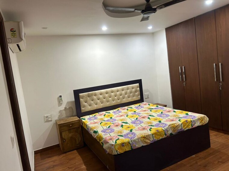 Bedroom, ansal-sushant-lok-i 3.5 Bedroom 2700 Sq.Ft. Builder Floor In Sector 43 Gurgaon 10430014