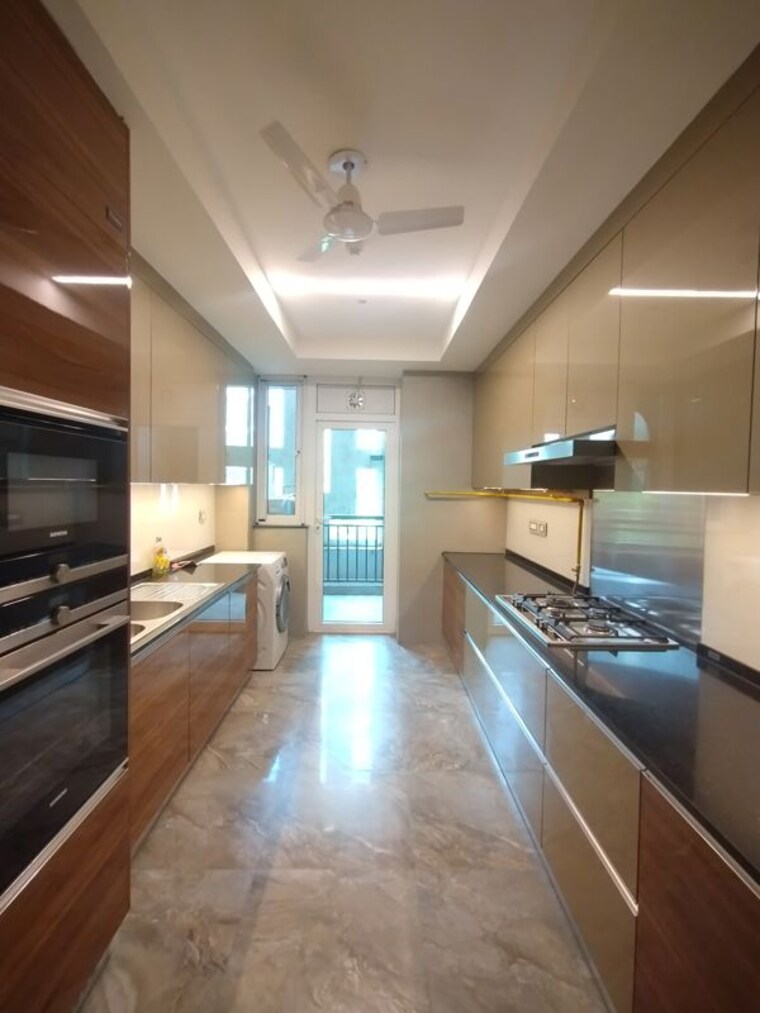 Kitchen, dlf-the-crest 4 Bedroom 3116 Sq.Ft. Apartment In Sector 54 Gurgaon 10430036
