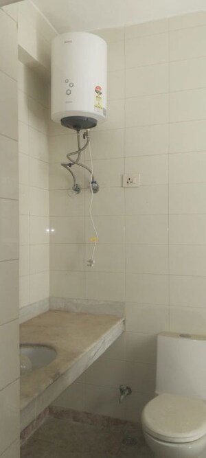 Bathroom in 3 BHK Apartment at Unitech Fresco, Sector 50 – for Rent