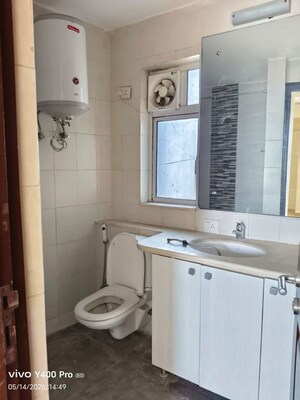Bathroom in 3 BHK Apartment at Unitech Fresco, Sector 50 – for Rent