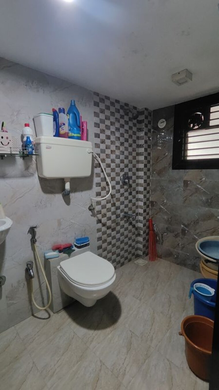 Bathroom, dattani-vertex-wing-cd-phase-iii 3 Bedroom 1800 Sq.Ft. Villa In Vasai West Palghar 10430050