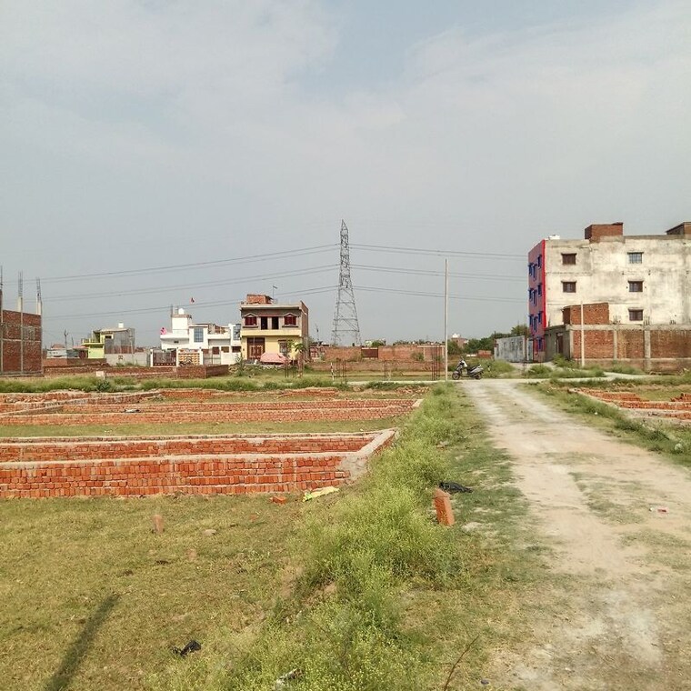 Exterior View, parao  600 Sq.Ft. Plot In Parao Varanasi 10430062